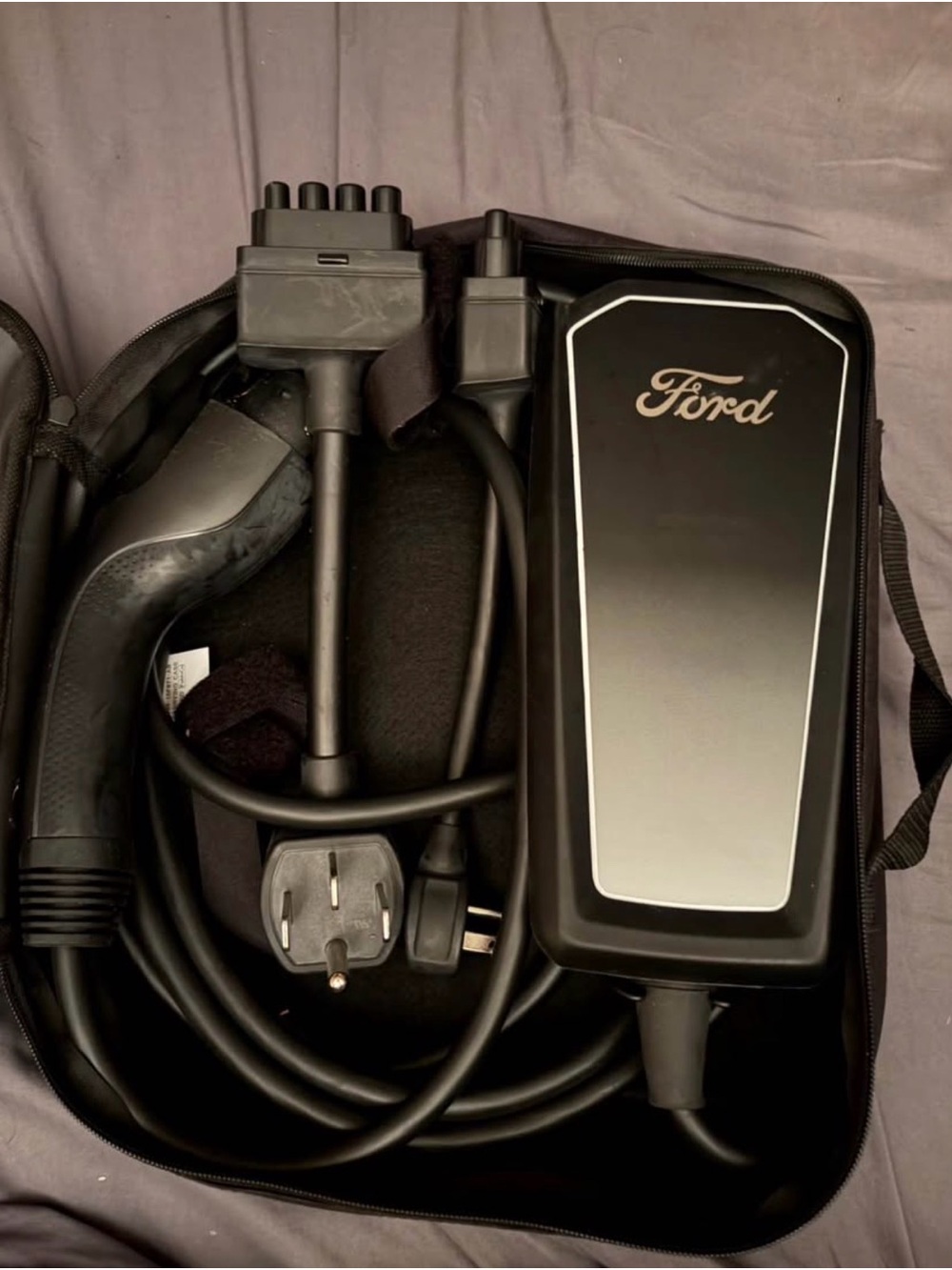 Cargador Portátil Ford EV
Mobile Charger (FoMoCo)